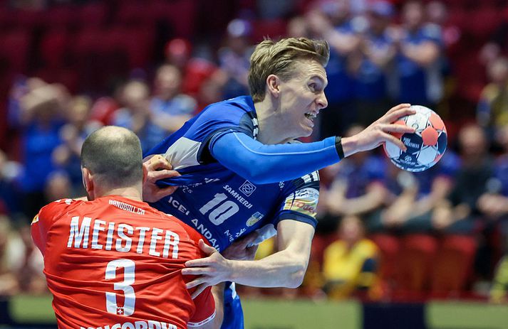 Gísli Kristjánsson er stoðsendingahæstur á EM og algjör prímusmótor í sóknarleik Íslands.