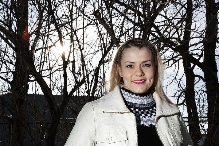 Þórunn Erna Clausen ætlar að gefa út nýtt lag með Sjonna Brink síðar á árinu.