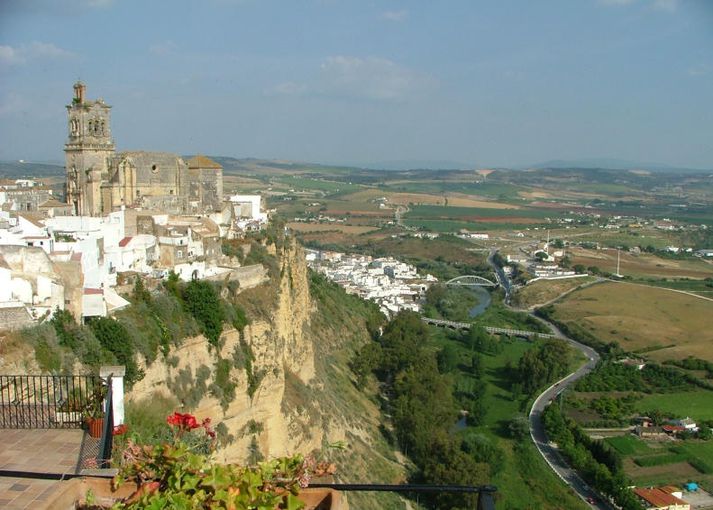 Arcos de la Frontera í Andalúsíu á Suður-Spáni.