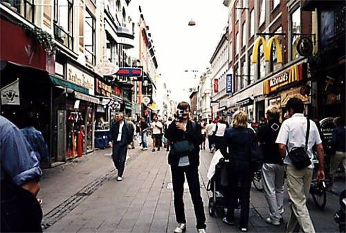 Strikið. Fullyrt er að hver fjölskylda geti sparað þúsundir króna árlega með því að draga úr vatns- og rafmagnsnotkun.