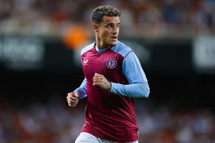 Philippe Coutinho er ekki með í áætlunum Unai Emery og var því lánaður til Brasilíu.