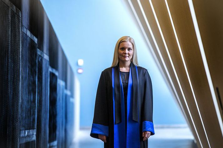 Eva Hrönn var himinsæl með áfangann þegar hún lauk málflutningi sínum fyrir Hæstarétti í gær. 
