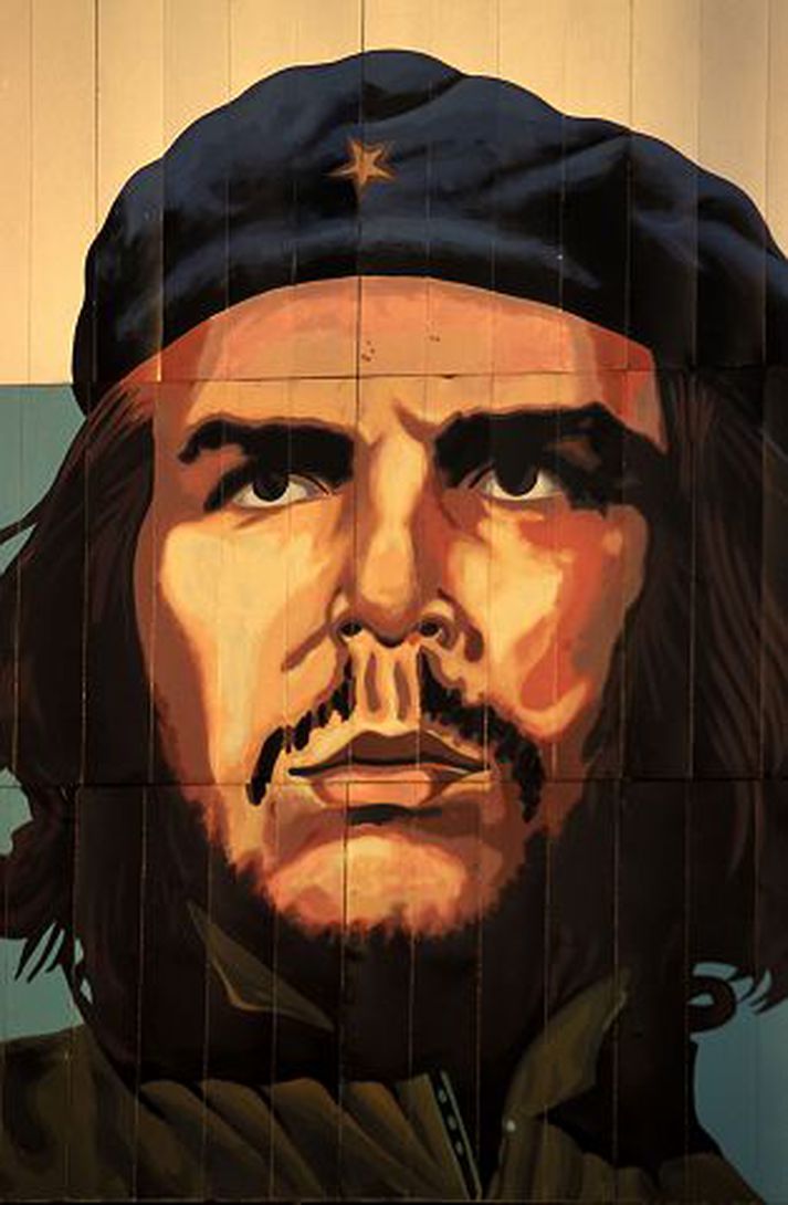 Ernesto Che guevara Byltingarmaðurinn er vinsæll sem aldrei fyrr í Rómönsku Ameríku.Nordicphotos/afp