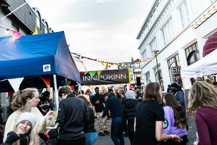 Það er alltaf líf og fjör, já og frábært veður á Innipúkanum ár hvert.