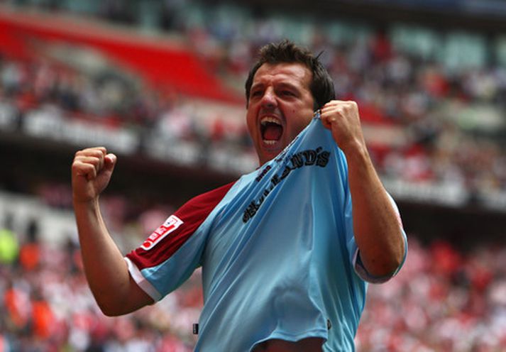 Robbie Blake.
