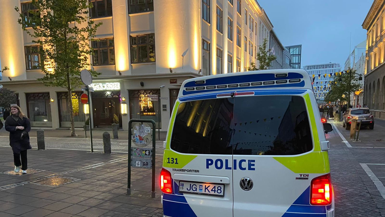 Lokað vegna skorts á starfs­leyfi