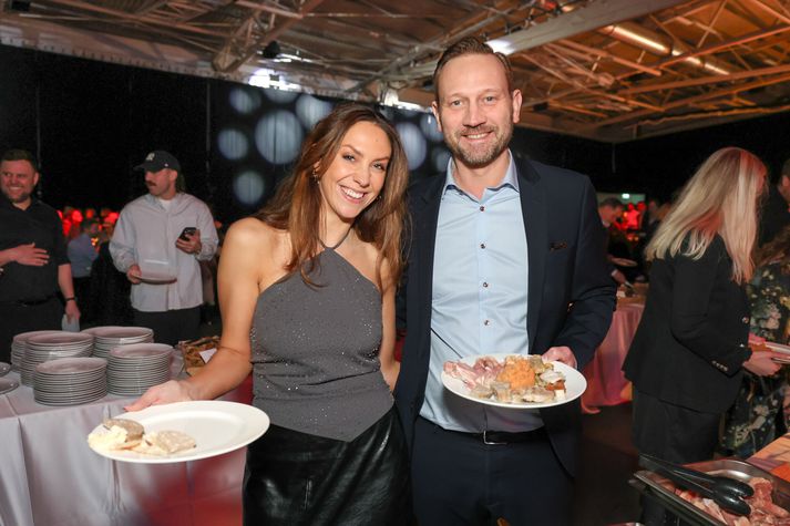 Fyrrum borgarstjórahjónin Milla Ósk og Einar Þorsteinsson voru í góðum gír á þorrablóti Vals. 