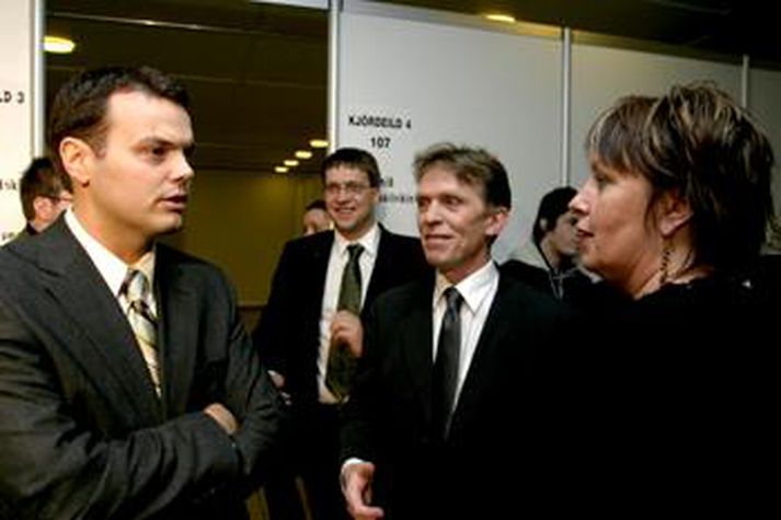 Beðið eftir tölum í prófkjör Framsóknar á laugardag.