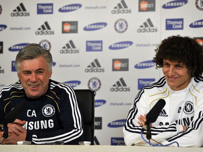 Carlo Ancelotti og David Luiz á blaðamannfundi.