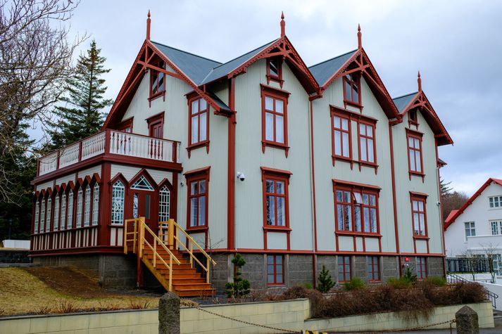 Ráðherrabústaðurinn sýndur eftir breytingar.