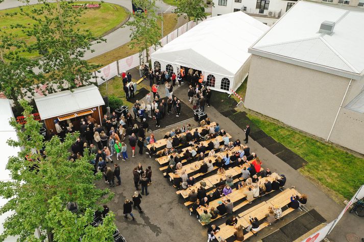 Bylgjulestin mætir til Hafnarfjarðar á laugardag en þessi helgi er opnunarhelgi bæjar- og tónlistarhátíðarinnar Hjarta Hafnarfjarðar. 