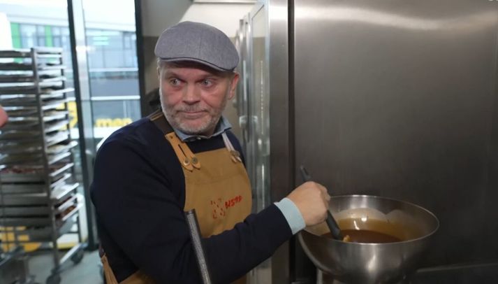 Gummi Ben gerir þessa sósu nánast í hverjum þætti.