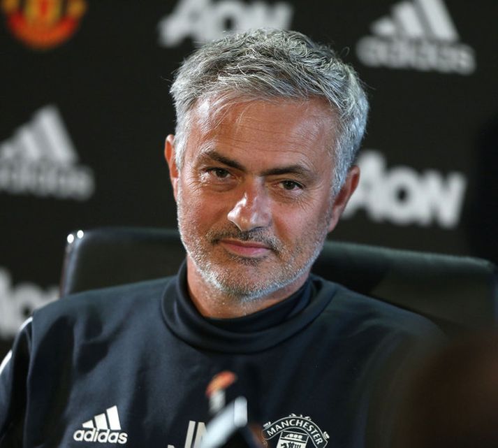 Mourinho er einn þeirra sem kemur til greina sem stjóri mánaðarins.