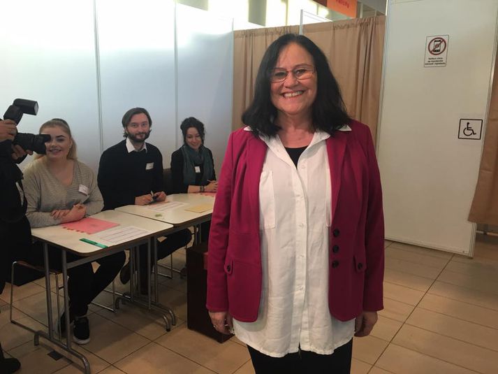 Inga Sæland, formaður Flokks fólksins, kaus í Ingunnarskóla í morgun.