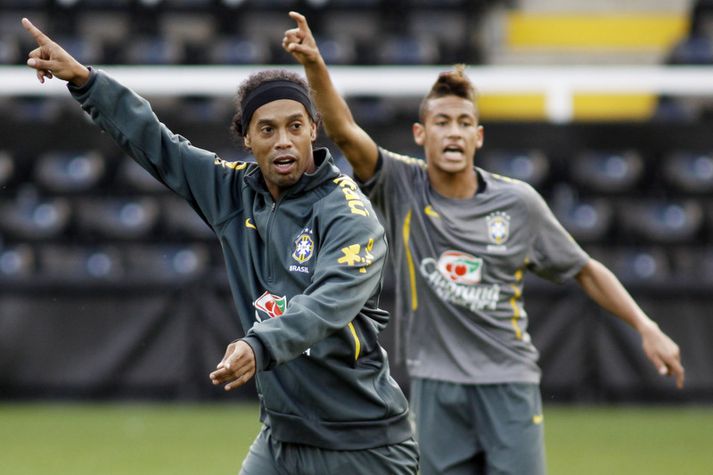 Ronaldinho og Neymar.