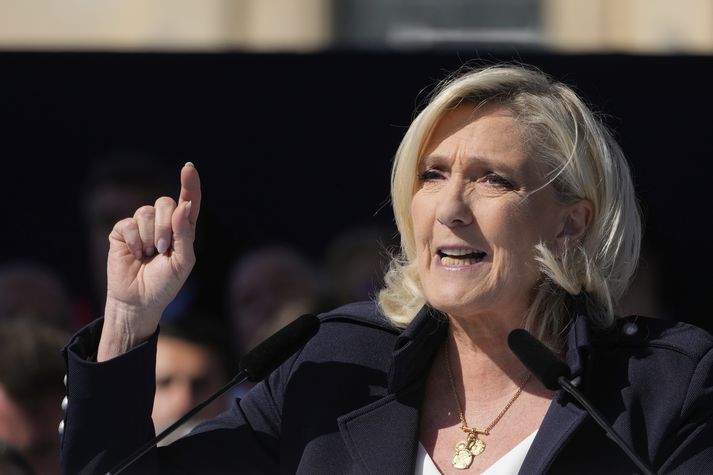 Marine Le Pen er leiðtogi hægri flokksins Þjóðfylkingarinnar.