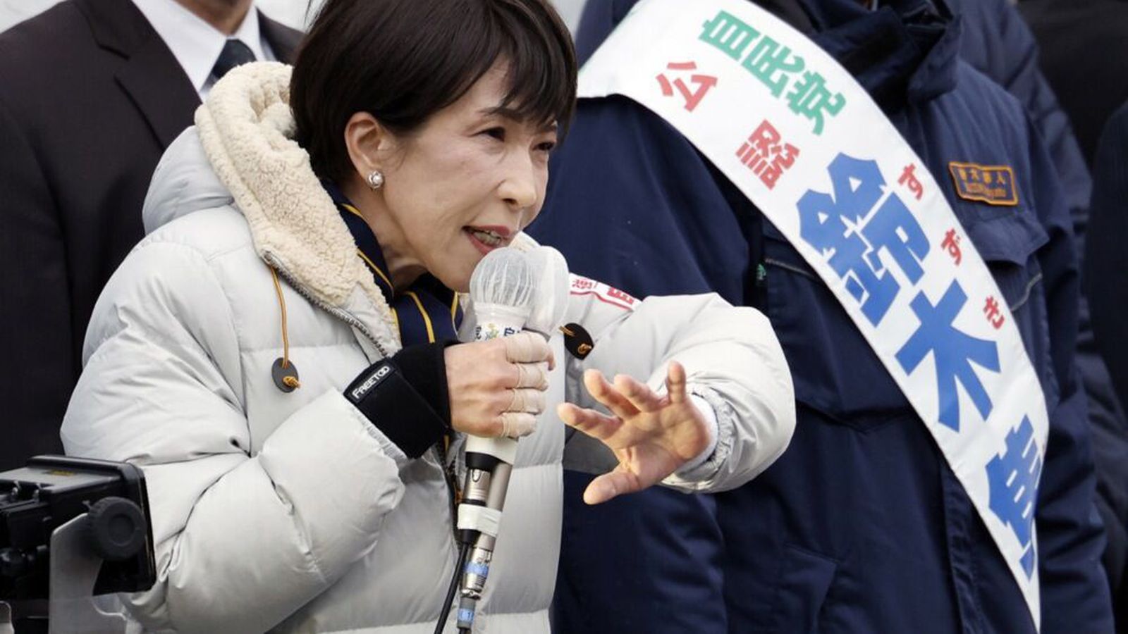 Japanir halda í kjör­klefana