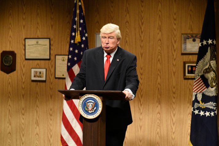 Alec Baldwin hefur farið með hlutverk Bandaríkjaforseta, Donald Trump, í Saturday Night Live undanfarin misseri.