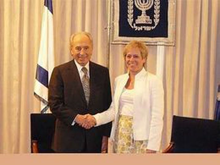Ingibjörg Sólrún hitti Shimon Perez, forseta Ísraels, á ferð sinni um Mið-Austurlönd í júlí í fyrra. MYND/ Auðunn Arnórsson
