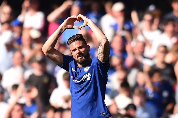 Giroud var ánægður eftir að hann skoraði sigurmarkið í dag.