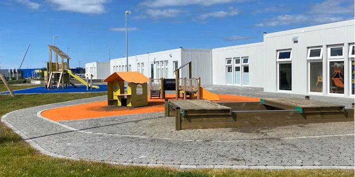 Leikskólinn Urriðaból er í Garðabæ. 