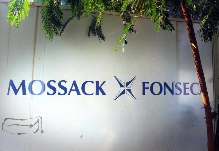 Skilti á húsnæði lögmannsstofunnar Mossack Fonseca í Panama.