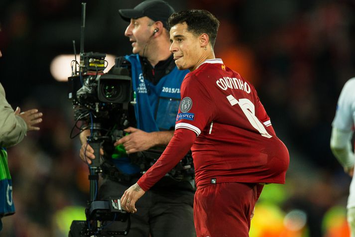 Philippe Coutinho skoraði þrennu í kvöld og fékk að eiga boltann.