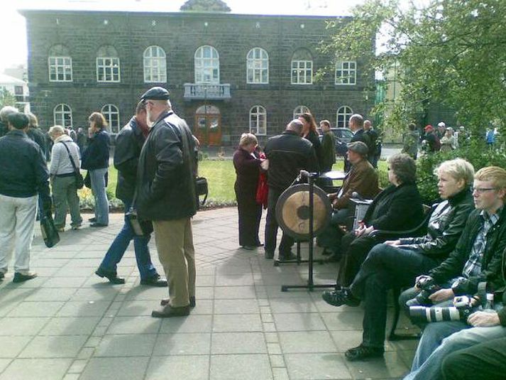 Veðurblíða á Icesave-mótmælum.