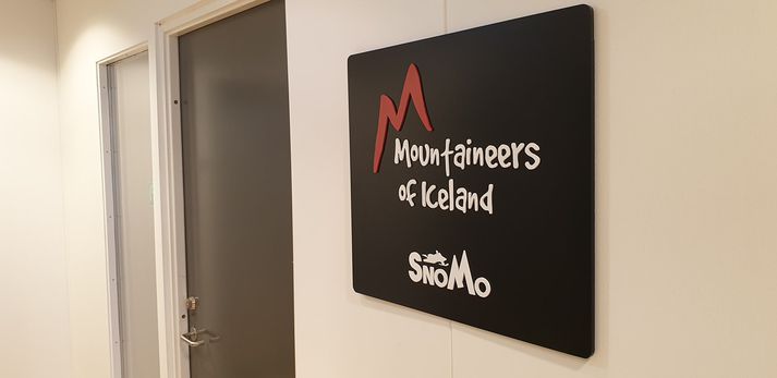 Fyrirtækið er með starfsleyfi frá Ferðamálastofu.