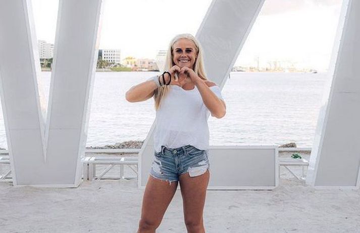 Sara Sigmundsdóttir náði bara einni góðri grein af þremur í gær og þarf meira til ætli hún að vinna verðlaun í Miami.