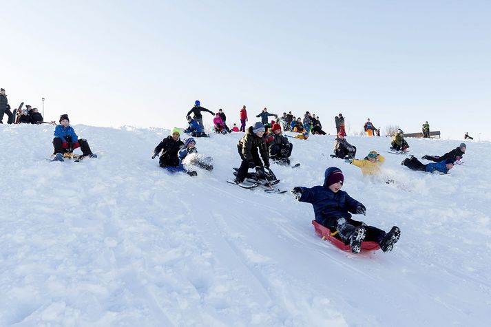 Útlit er fyrir að það verði mun skýjaðara á morgun en að undanförnu