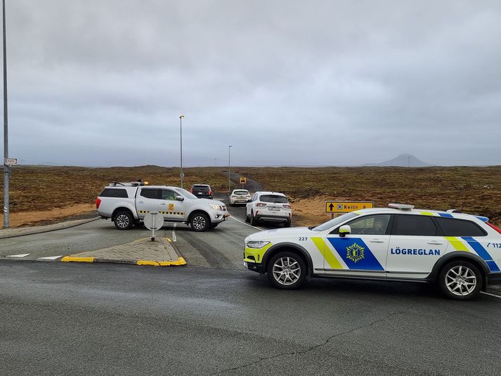 Vegurinn að Keili frá Reykjanesbraut um klukkan fjögur í dag.