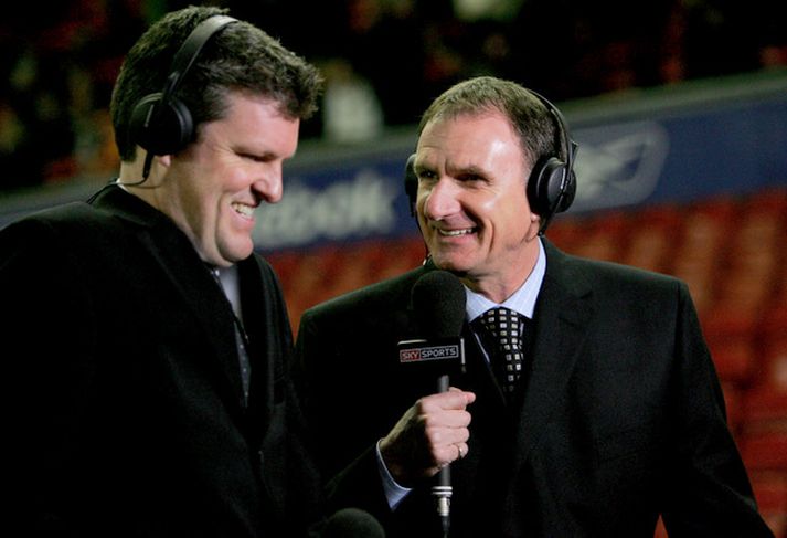 Phil Thompson, til hægri.