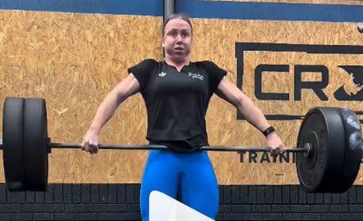 Hollenska CrossFit-konan Ilse Boevink má ekki keppa aftur fyrr en árið 2031.