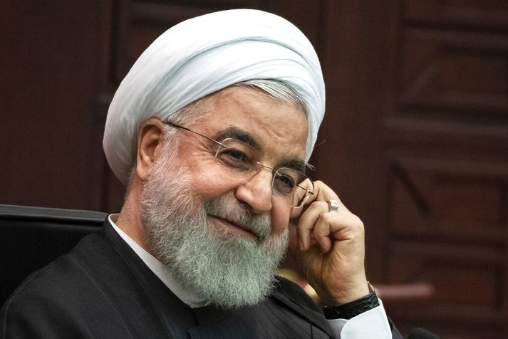 Rouhani sagðist í vikunni opinn fyrir öllum viðræðum við Bandaríkjastjórn en ekki fyrr en refsiaðgerðum yrði aflétt.