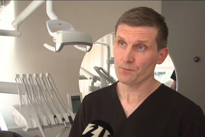 Stefán Pálmason er tannlæknir.