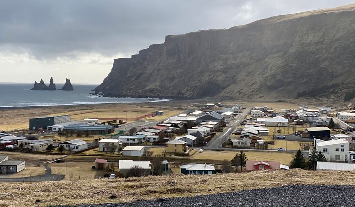 Reynisfjall og Vík í Mýrdal.