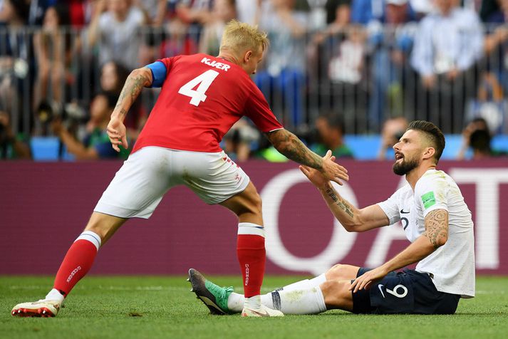 Olivier Giroud og Simon Kjær.