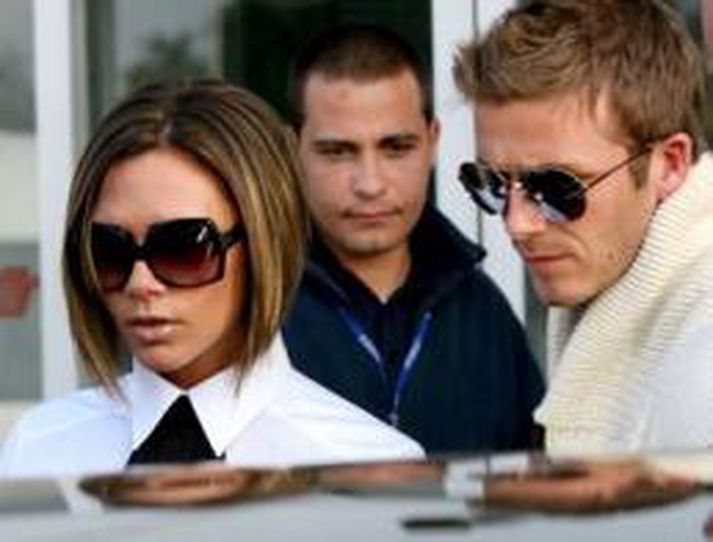 Beckham hjónin við komuna til Rómar í nóvember sl. á leið í brúðkaup Katie Holmes og Tom Cruise.