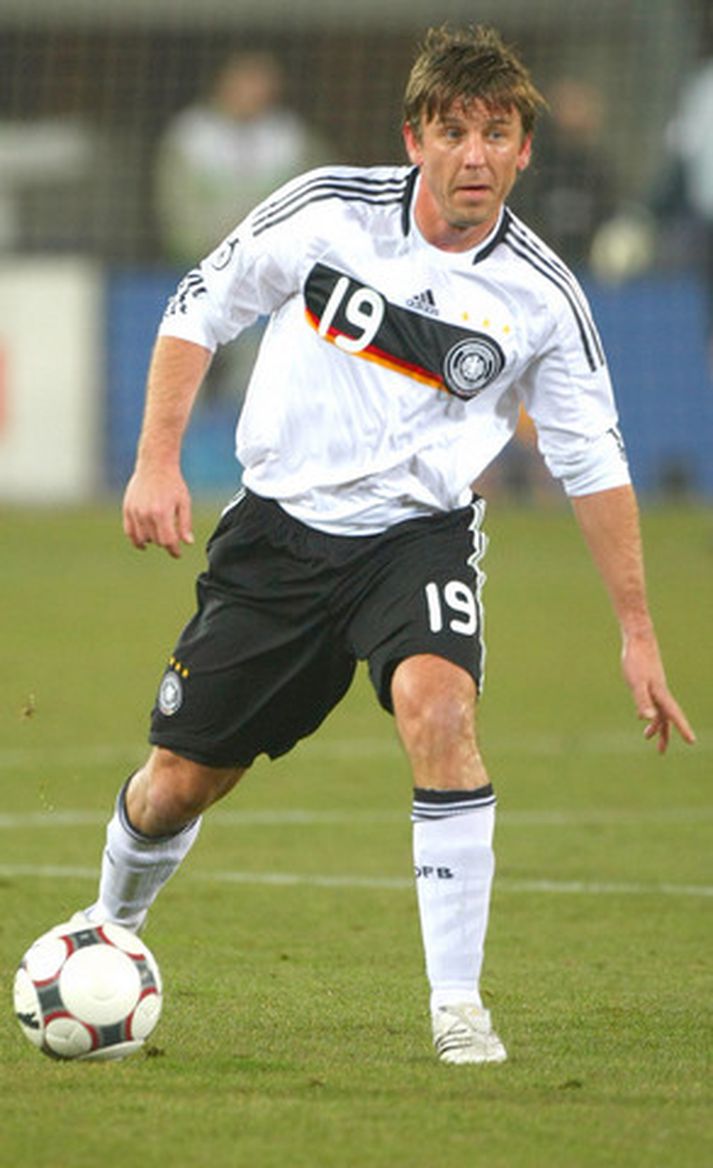 Bernd Schneider í leik með þýska landsliðinu gegn Austurríki í febrúar síðastliðnum.