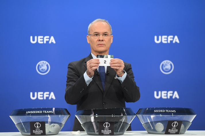 Giorgio Marchetti og félagar hjá UEFA klikkuðu á drættinum í sextán liða úrslit Meistaradeildar Evrópu.