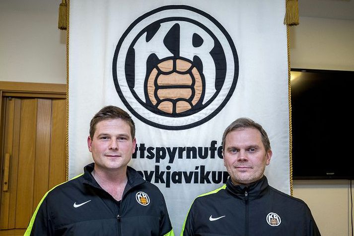 Bjarni Guðjónsson og Guðmundur Benediktsson stilltu sér upp fyrir ljósmyndara á blaðamannafundinum í gær. 