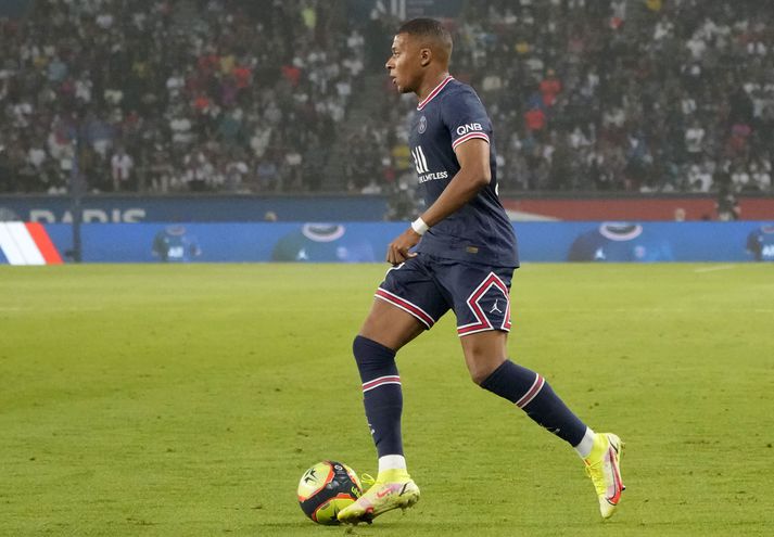 Kylian Mbappé lagði upp og skoraði fyrir PSG í kvöld.