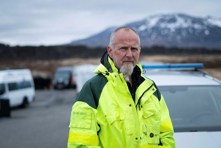 Þórður Bogason, sjúkraflutningamaður, segir að í mörgum tilfellum hafi viðbragð  hans og kollega hans á Þingvöllum komið í veg fyrir að sjúkrabíll frá Reykjavík eða Selfossi yrði kallaður út.