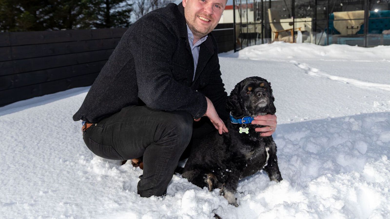 Alltaf jafn hressandi að fara út og tala að­eins við hundinn