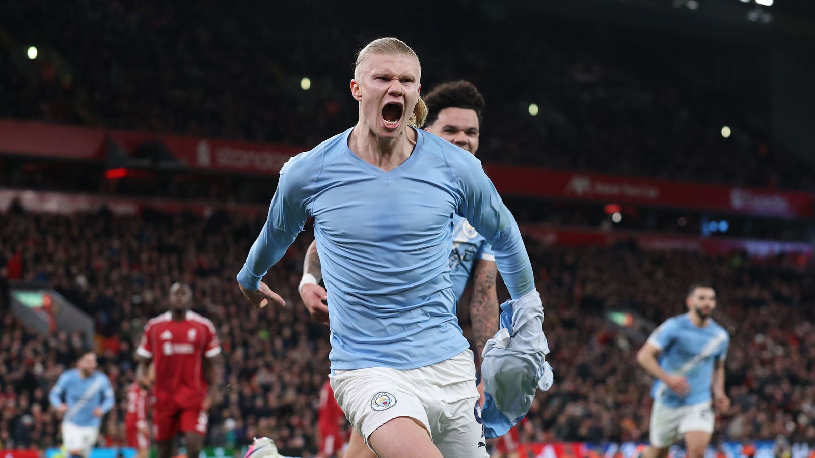 Manchester City kom til baka eftir stórskostlegt mark Szoboszlai