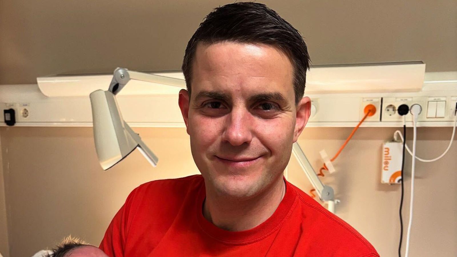 Rikki orðinn tveggja dætra faðir: „Annað eins hár hefur sjaldan sést“