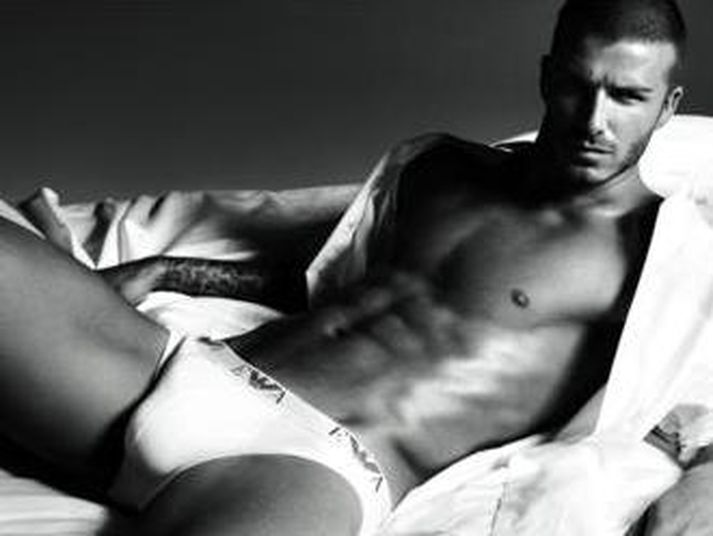 Beckham í frægu Armani auglýsingunni.