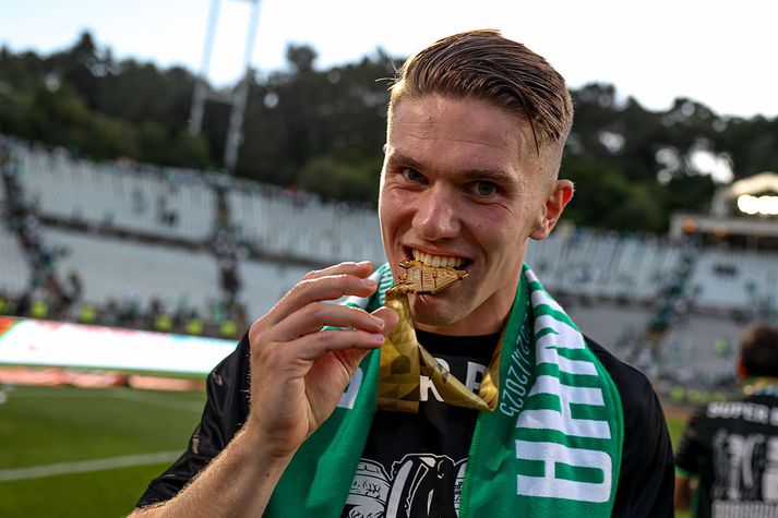 Viktor Gyökeres varð tvöfaldur meistari með Sporting í Portúgal á nýafstaðinni leiktíð og markakóngur annað árið í röð, með 39 mörk.