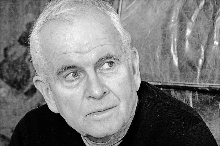 Ian Holm árið 2005.